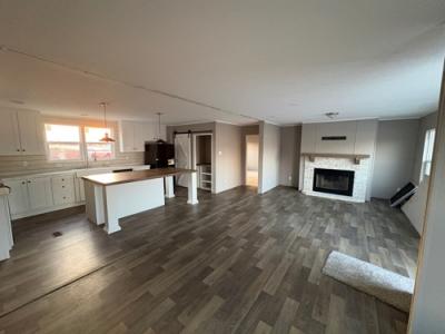 Photo 3 of 18 of home located at Burnette Mh 175 Belcher Rd Sweetwater, TN 37874