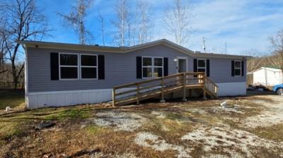 Photo 2 of 27 of home located at 192 Eloise Rd Louisa, KY 41230