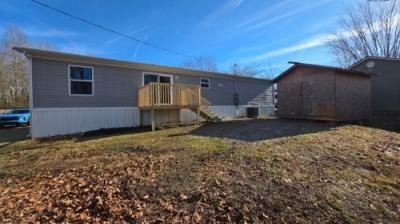 Photo 4 of 27 of home located at 192 Eloise Rd Louisa, KY 41230