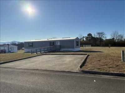 Mobile Home at 312 Brandon Cir Lot 27 Chatsworth, GA 30705