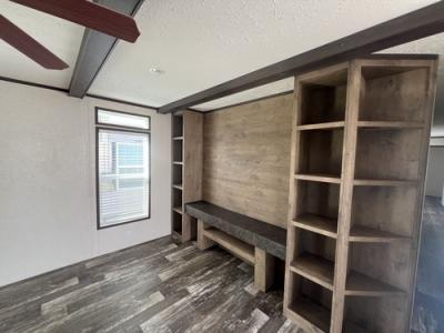 Photo 3 of 15 of home located at 159 Reeves Rd Gilbert, LA 71336