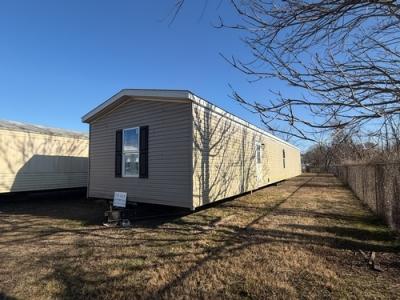 Photo 3 of 12 of home located at 250 Empire Dr Somerset, KY 42501