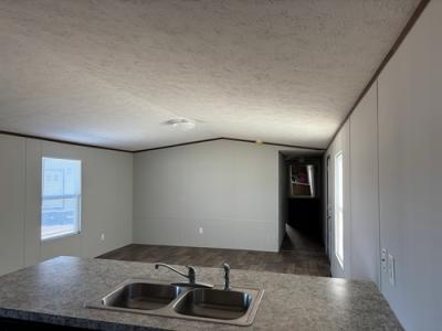 Photo 5 of 10 of home located at 12547 E Skelly Dr Tulsa, OK 74128