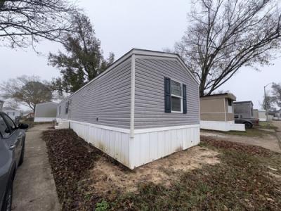 Mobile Home at 3201 Kaliste Saloom Road Lot 272 Lafayette, LA 70508