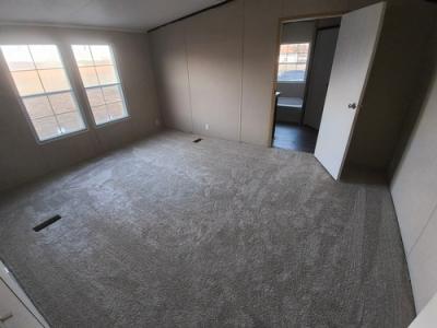 Photo 4 of 7 of home located at 289 Charles Buchanan Sebree, KY 42455