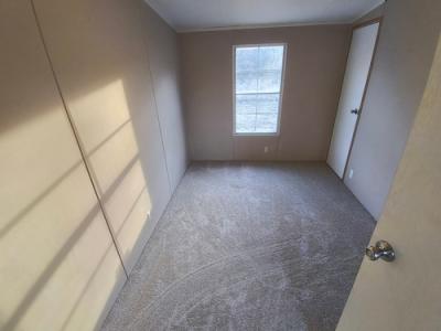 Photo 5 of 7 of home located at 289 Charles Buchanan Sebree, KY 42455