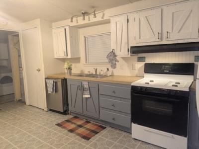 Photo 3 of 9 of home located at 1024 Warm Spring Rd Chambersburg, PA 17202