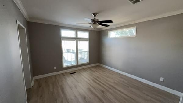 2017 32PKS28483AH17 Manufactured Home