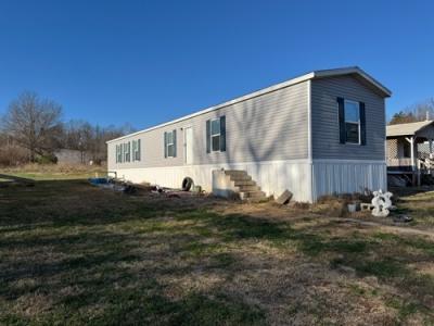 Mobile Home at 1089 Stuart Smotherman Rd Lot 6 Russellville, KY 42276