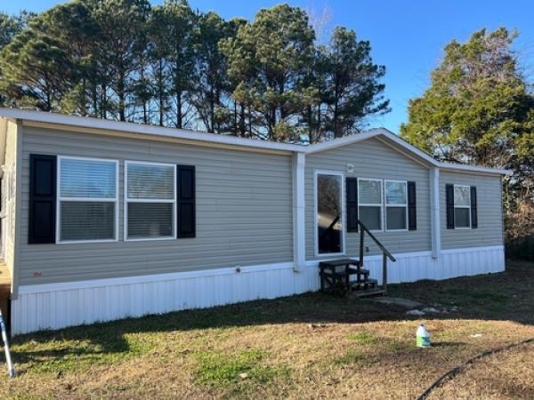 2023 SAVANNAH LIVING Mobile Home For Sale