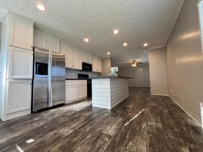 Photo 2 of 17 of home located at 2739 Lehigh Rd Trafford, AL 35172