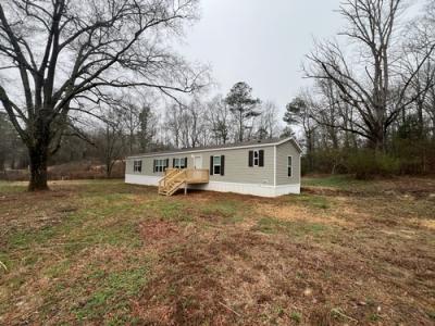 Photo 4 of 17 of home located at 6365 County Road 23 Fayette, AL 35555