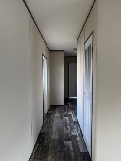 Photo 5 of 14 of home located at Phipps Mh 5135 Flemingsburg Rd Morehead, KY 40351