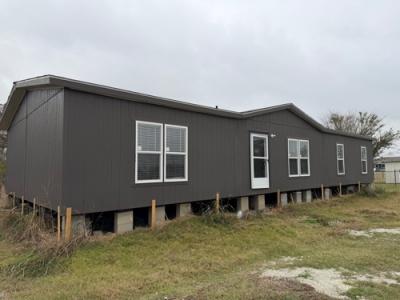 Mobile Home at 10784 Oak Lake Rd Bryan, TX 77808