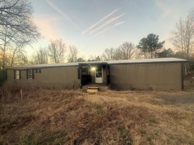 Mobile Home at 1055 County Road 222 Blue Springs, MS 38828