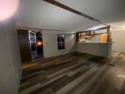 Photo 4 of 12 of home located at 1055 County Road 222 Blue Springs, MS 38828