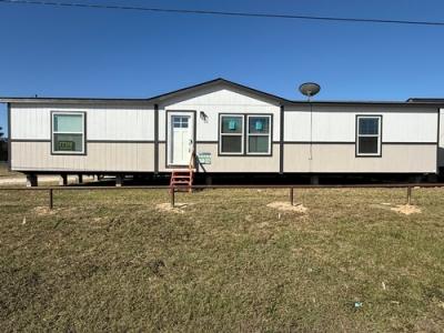 Mobile Home at 7020 County Road 5913-10 Cleveland, TX 77327