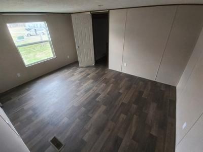 Photo 4 of 8 of home located at 300 Wilson Ave Trlr Lot 6 Paducah, KY 42003