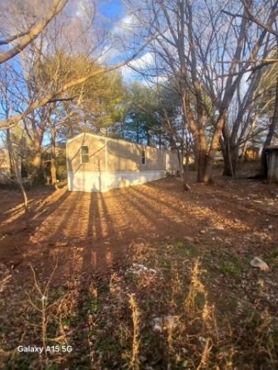Mobile Home at 91 Deuce Ln Monticello, KY 42633