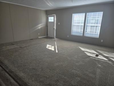 Photo 5 of 11 of home located at 15405 Lee Hwy Bristol, VA 24202