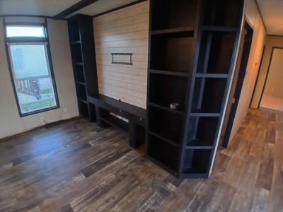 Photo 2 of 11 of home located at 217 Cannon Ln Sherman, TX 75092