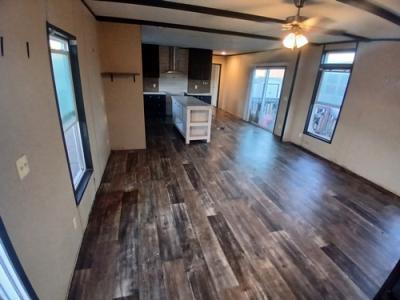 Photo 4 of 11 of home located at 217 Cannon Ln Sherman, TX 75092