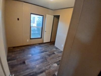 Photo 5 of 11 of home located at 217 Cannon Ln Sherman, TX 75092