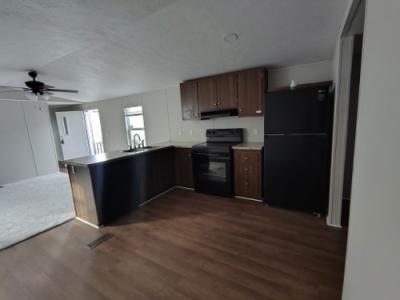 Photo 5 of 22 of home located at 2310 Hwy 71 Marianna, FL 32448