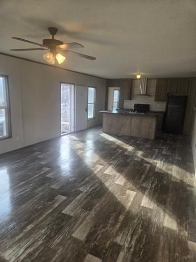 Photo 2 of 10 of home located at 22695 Shiloh Dr Laquey, MO 65534