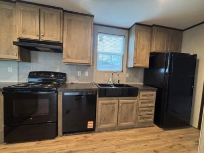 Photo 4 of 22 of home located at 533 Lee Road 57 Lot 70 Auburn, AL 36832