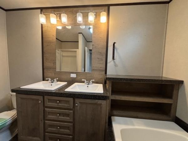 2020 THE ANNIVERSARY Manufactured Home