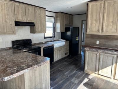 Photo 4 of 15 of home located at 701 W. Gloria Switch Rd Lot 24 Lafayette, LA 70507