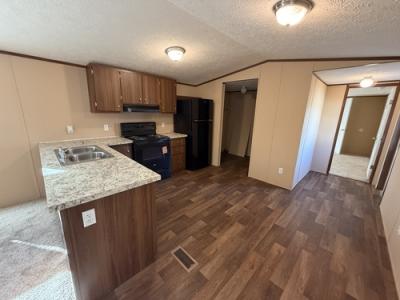 Photo 3 of 12 of home located at 6077 Jeffrey Ln Mount Vernon, IN 47620