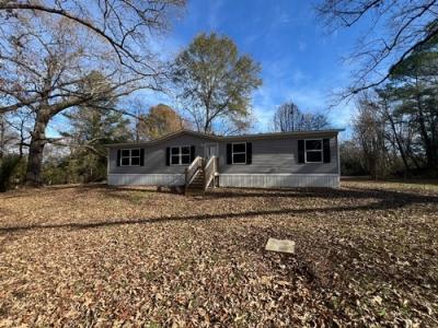 Mobile Home at 12718 Shiras Dr Cottondale, AL 35453