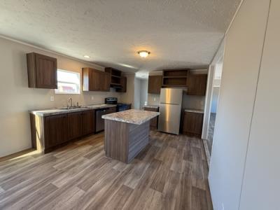 Photo 3 of 14 of home located at 44 Bermuda Dr Saint Pauls, NC 28384