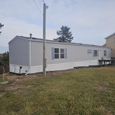Mobile Home at 70175 Sunset Hts Bridgeport, OH 43912