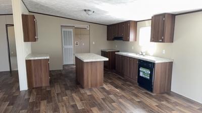 Photo 2 of 13 of home located at 1109 Henry Hammond Rd Lumberton, NC 28360