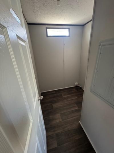 Photo 3 of 17 of home located at 4700 NW Evangeline Thruway Carencro, LA 70520