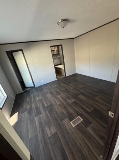 Photo 5 of 17 of home located at 4700 NW Evangeline Thruway Carencro, LA 70520