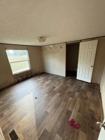 Photo 4 of 12 of home located at 604 Pea Ridge Rd Florence, MS 39073