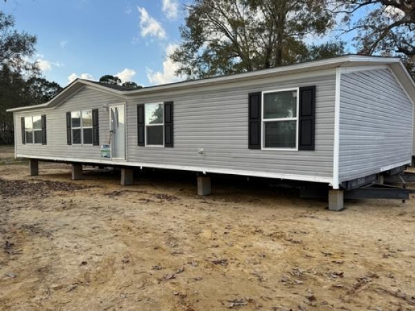 2022 MARVEL 4 Mobile Home For Sale