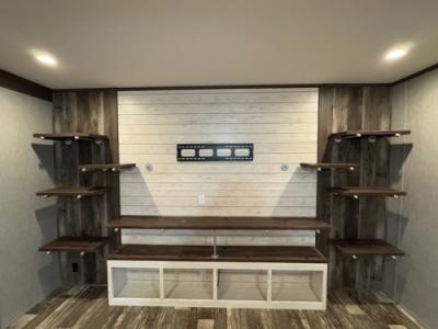 Photo 5 of 26 of home located at 305 Saint Clair St Bicknell, IN 47512