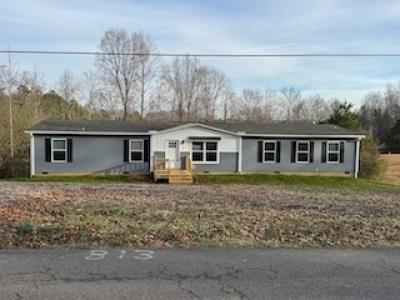 Mobile Home at 313 Salem Road McMinnville, TN 37110