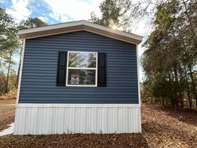 Photo 4 of 26 of home located at 1604 Lennie Ln Greenville, NC 27834