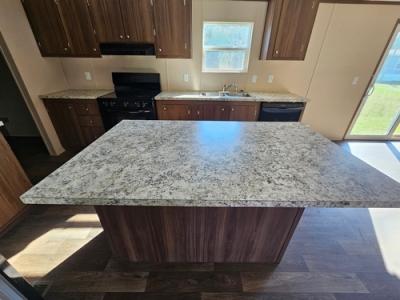 Photo 3 of 22 of home located at 31190 N Cafe Line Rd Tickfaw, LA 70466