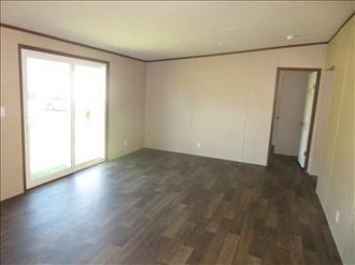 Photo 5 of 22 of home located at 31190 N Cafe Line Rd Tickfaw, LA 70466