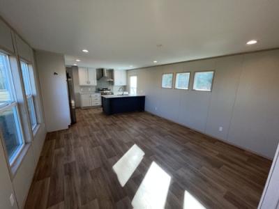 Photo 3 of 11 of home located at 18995 State Route T Newburg, MO 65550