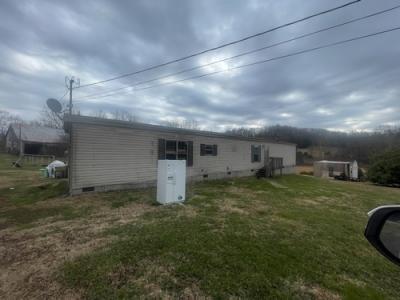 Mobile Home at 6972 Whitehouse Rd Greeneville, TN 37745