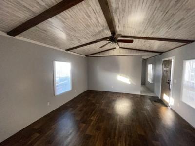 Mobile Home at 6000 S Rolling Hills Rd Columbia, MO 65201