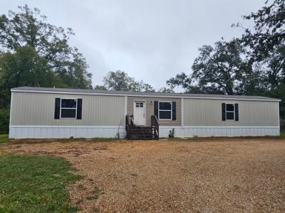 Mobile Home at 42284 Perkins Nickens Rd Hammond, LA 70403